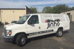 Jinho - Van